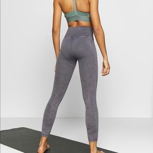 Free People Movement High Rise Vintage Legging in Lavender
